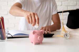 Tips para Reducir Gastos de Servicios y Cuidar tu Dinero Cada Mes