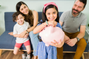 Educación Financiera para tus Hijos: La Clave para su Futuro Económico