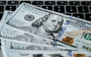 Inversión en Dólar: Una Estrategia Segura para tu Futuro