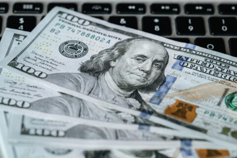 Inversión en Dólar: Una Estrategia Segura para tu Futuro