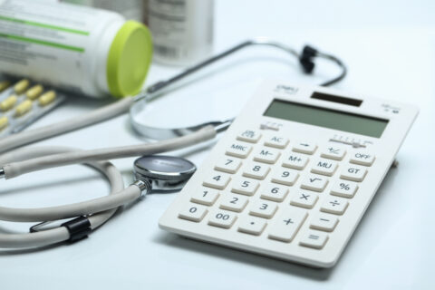 Seguro de gastos médicos: cómo comparar deducible, coaseguro y suma asegurada